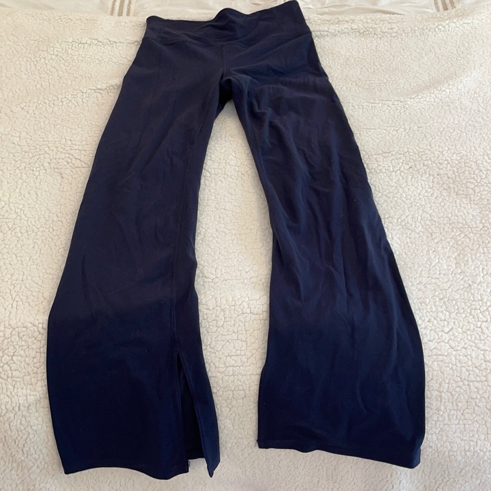 navy yoga pants with slit